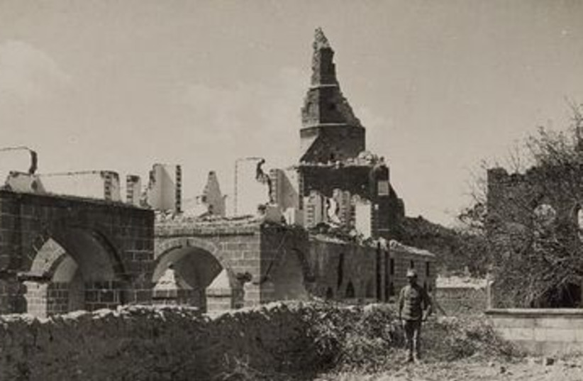 The Mosque after 1917 fighting