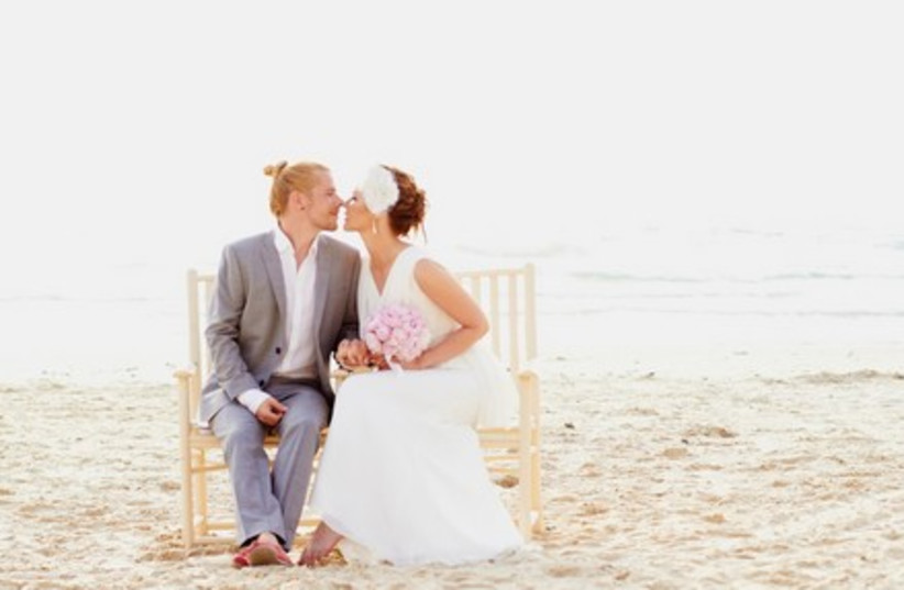 Riina and Esa's beach wedding: The couple