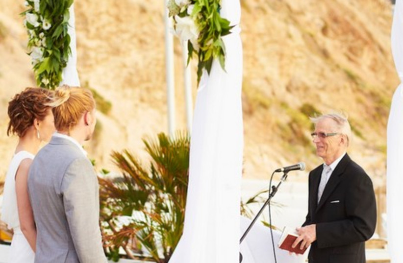 Riina and Esa's beach wedding: The ceremony