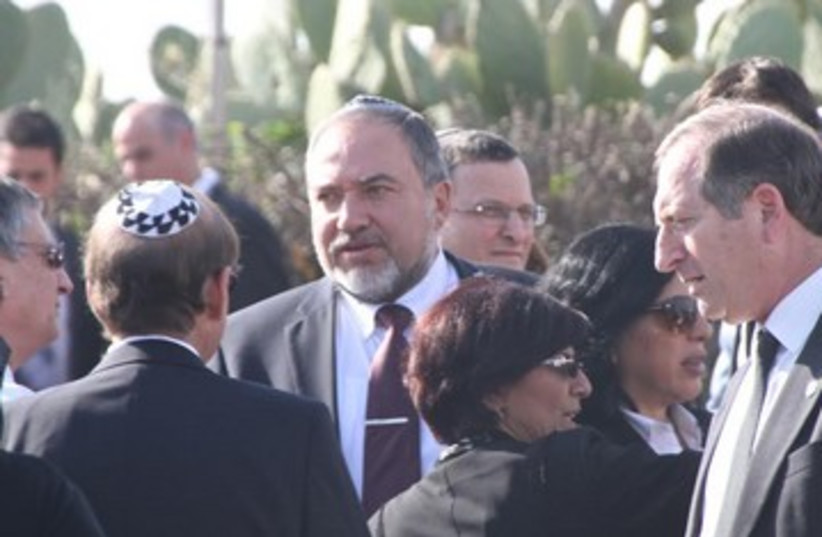 Foreign Minister Avigdor Lieberman at Ariel Sharon's funeral, January 13, 2014.