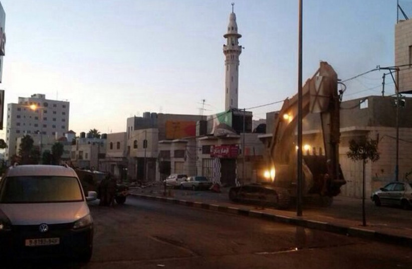 IDF in Hebron after shootout with suspected murderers of kidnapped teens 