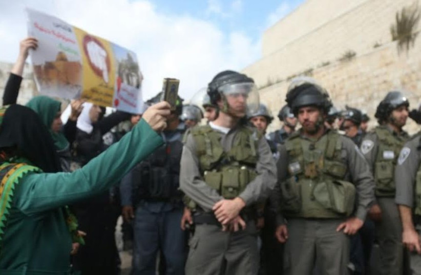 Protest at Temple Mount, October 15 2013
