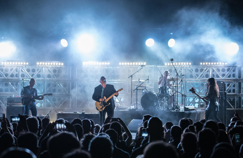 The Pixies perform in Israel's Caesarea Amphitheater (photo credit: LIOR KETER)