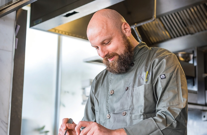 No rules with food: Chef Chris Golding. (photo credit: ANATOLY MICHAELO)