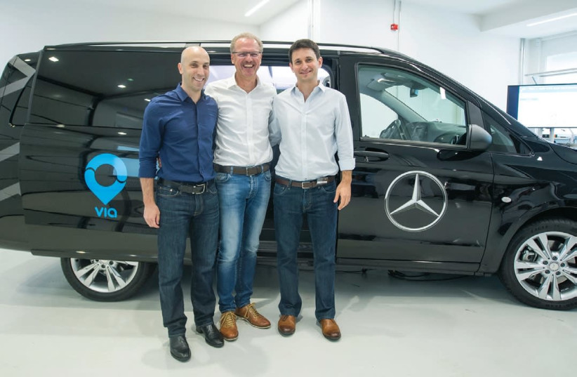 Via co-founders Daniel Ramot and Oren Shoval with Volker Momhinweng, head of Mercedes-Benz Vans (photo credit: DAIMLER AG)
