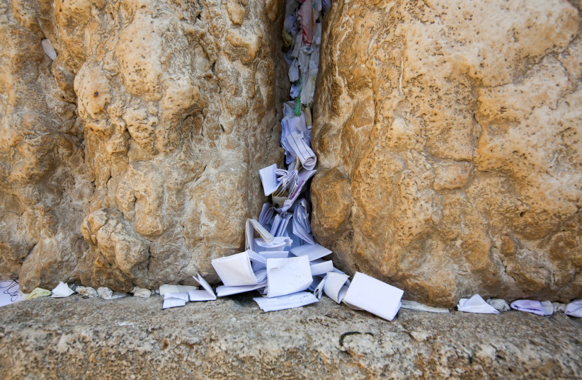 Notes placed in the Western Wall prior to Rosh Hashana cleaning (photo credit: MARC ISRAEL SELLEM)