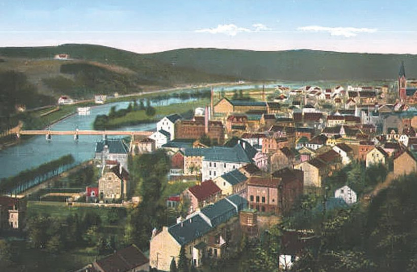 A postcard of Werden in 1916. (photo credit: Wikimedia Commons)