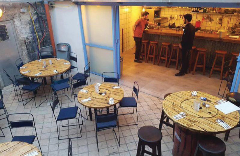 Pergamon, which offers a fine-dining vegetarian menu, is attached to a nightclub (photo credit: SHLOMO POZNER)