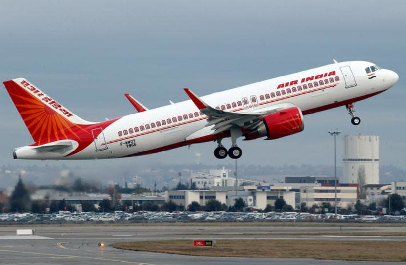 An Air India Airbus A320neo plane takes off in Colomiers near Toulouse, France, December 13, 2017. (photo credit: REUTERS/REGIS DUVIGNAU)