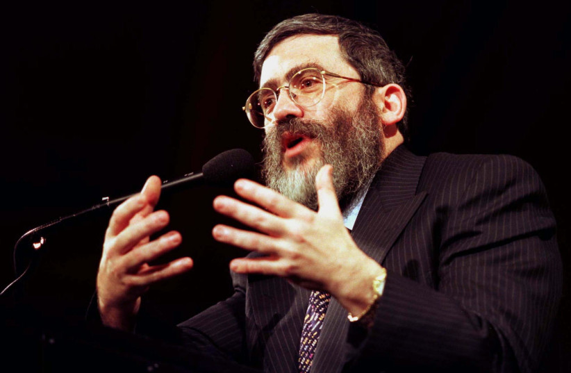 Controversial Australian mining entreprenuer Joseph Gutnick reacts to questions after a speech to the Australia Israel Chamber of Commerce in Sydney, June 25. Gutnick, an orthodox Jew criticised for his funding of new settlements in Hebron, later hit back at former Israeli Primer Minister Shimon Per (photo credit: REUTERS)