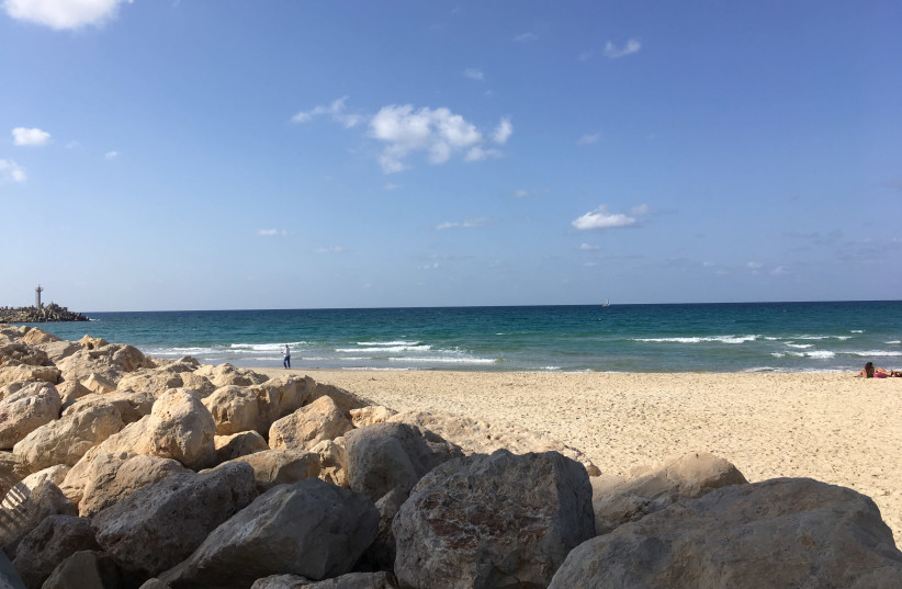 Beach in Herzliya Pituach near the embassy auction (photo credit: YVETTE J. DEANE)