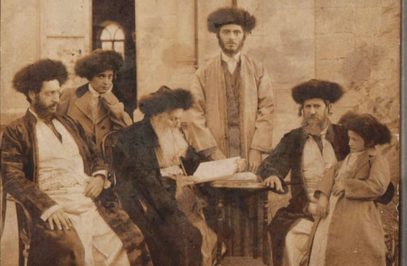 The Slonim family, some killed in the 1929 Hebron Massacre. Yossi Daitch, who is a Slonim Hassid, has managed to secure the approval of the Council of Torah Sages, a panel of the most senior rabbis in the haredi non-hassidic world.  (photo credit: Wikimedia Commons)