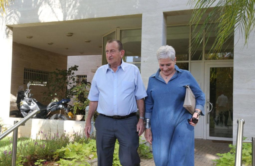  Ron Huldai and his wife the day after the election, leaving their house to the city hall, October 31, 2018 (photo credit: AVSHALOM SASSONI/ MAARIV)