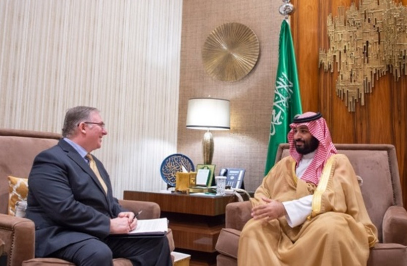 Joel Rosenberg meets the Saudi Crown Prince in Riyadh on November 1. (photo credit: ROYAL PALACE / SAUDI PRESS AGENCY)