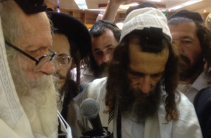 Rabbi Eliezer Berland (left), a convicted sex offender. (photo credit: Wikimedia Commons)