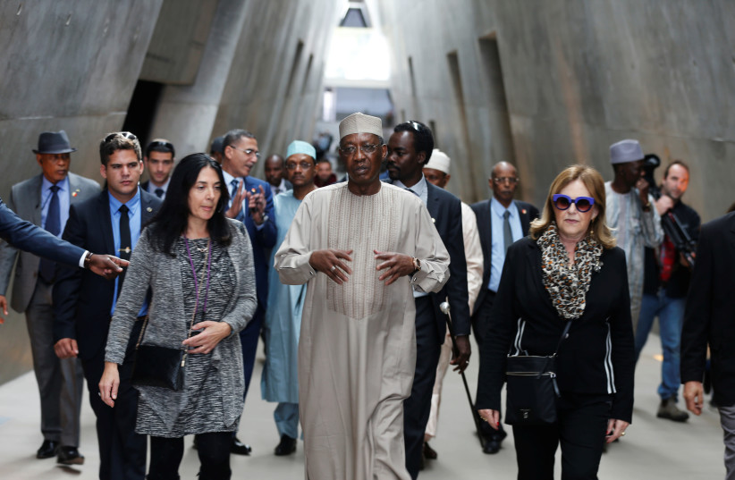 Chadian President Deby visits the Holocaust History Museum at Yad Vashem (photo credit: AMMAR AWAD / REUTERS)