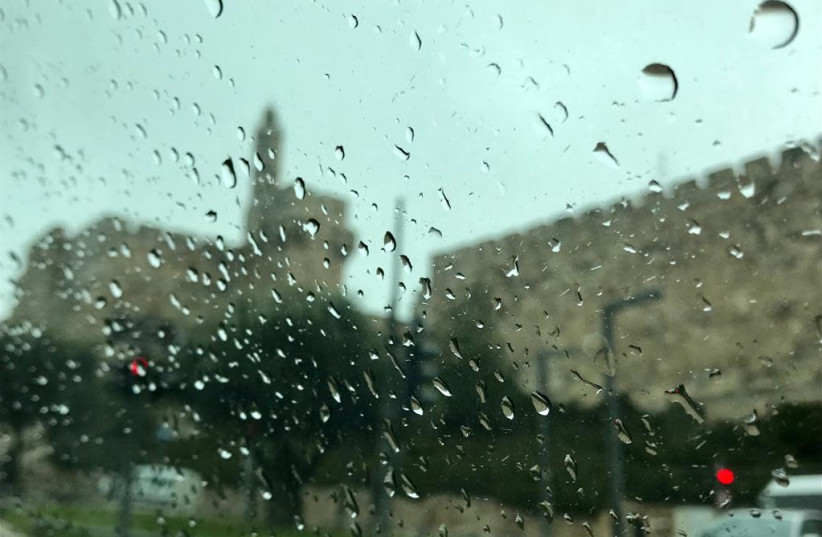 Jerusalem's Old City throgh a rainy lens (photo credit: AVSHALOM SASSONI/ MAARIV)