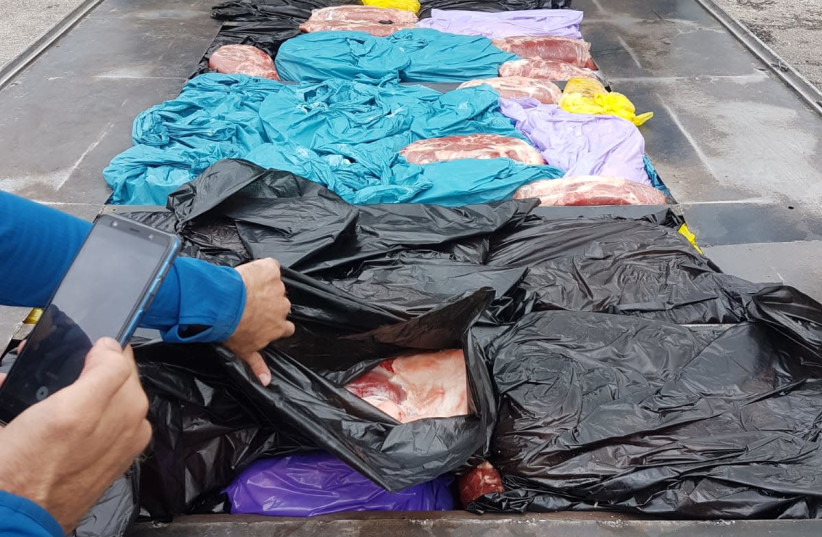 Attempts halted to smuggle unregulated meat into Israeli territory (photo credit: DEFENSE MINISTRY CROSSING AUTHORITY)