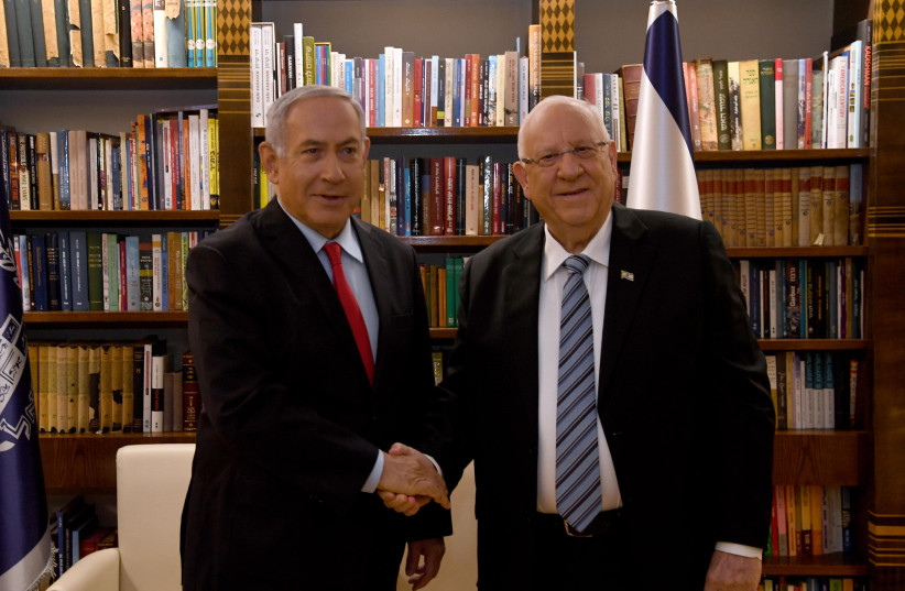President Rivlin meets with Prime Minister Benjamin Netanyahu at his residence in Jerusalem (photo credit: HAIM ZACH/GPO)