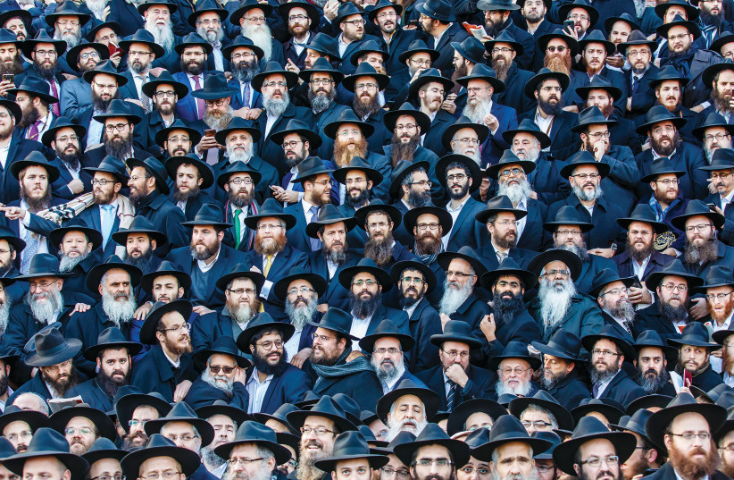 RABBIS AT the International Conference of Chabad Emissaries, in Brooklyn, in 2016. (credit: ELIYAHU PARYPA/ CHABAD.ORG)