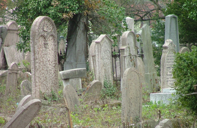 Jewish cemetery in Timișoara, Romania (photo credit: FLICKR)