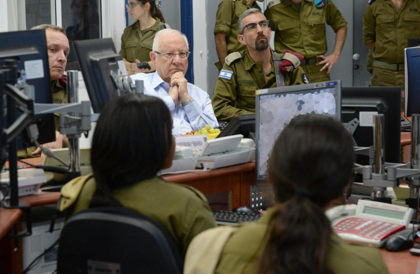 President Reuven Rivlin meets IDF female troops  (photo credit: MARC NEYMAN/GPO)