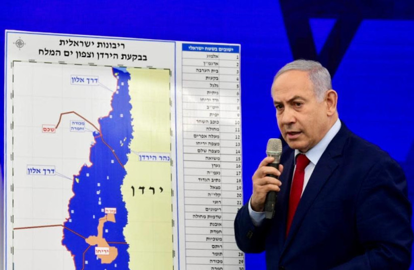 Benjamin Netanyahu announces that if reelected, he will extend Israeli sovereignty over the Jordan Valley, September 10 2019 (photo credit: AVSHALOM SASSONI)