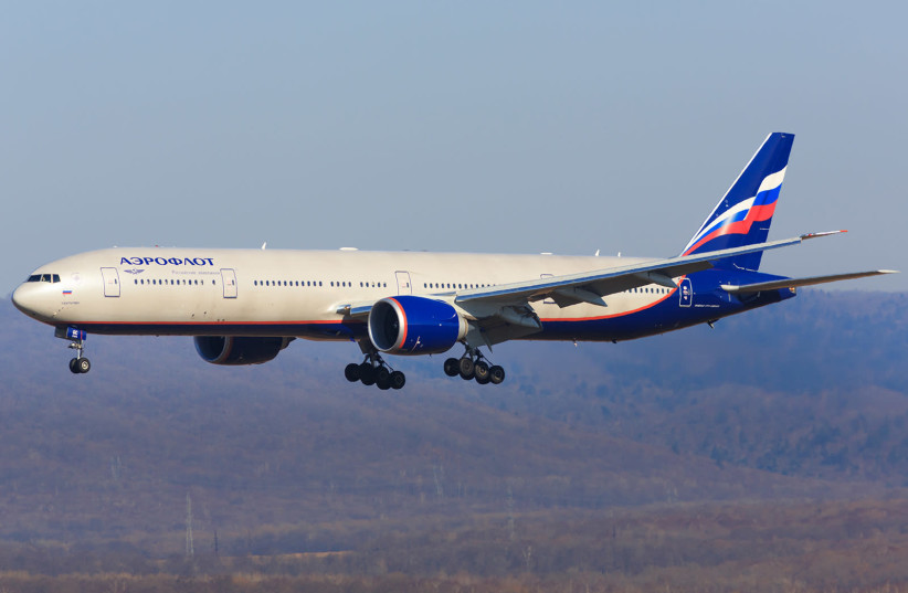 Aeroflot Boeing 777-300ER at Vladivostok Airport (photo credit: Wikimedia Commons)