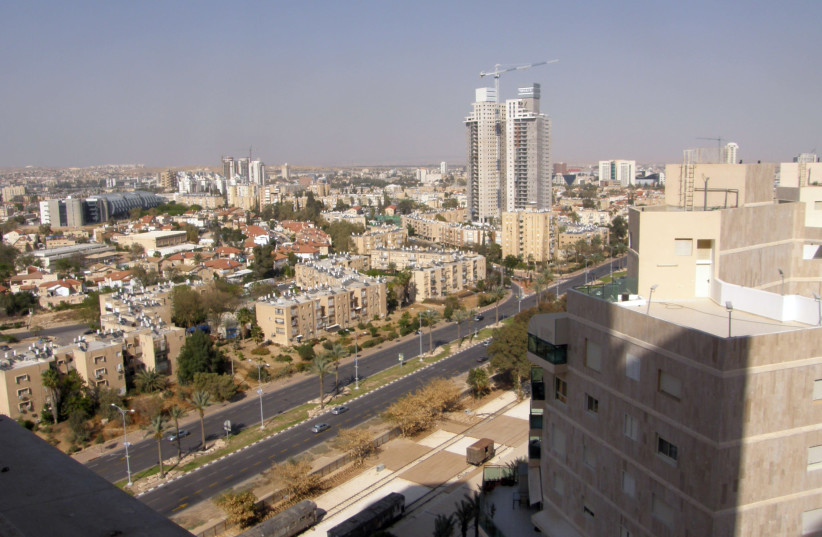 Overhead view of Beersheba (photo credit: Wikimedia Commons)