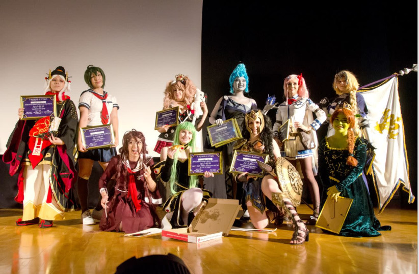 An elaborate cosplay costume contest rewarded Israeli geeks for their painstaking handiwork (photo credit: JONATHAN WIETZ)