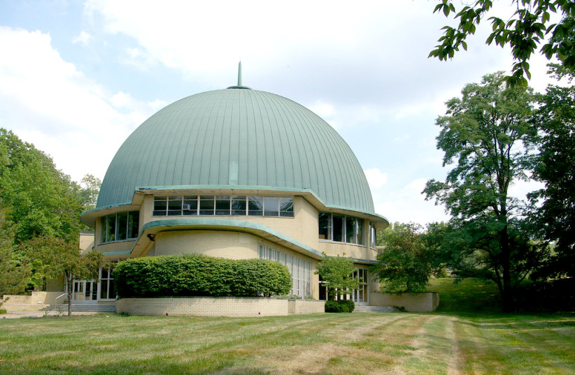 Park Synagogue in Cleveland designed by Eric Mendelsohn. (credit: FLICKR)