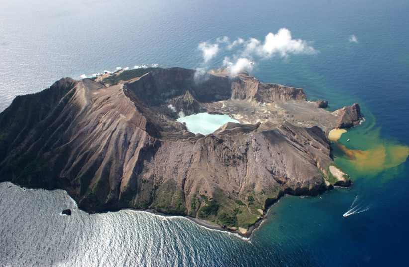 White Island, New Zealand, from the air (photo credit: Wikimedia Commons)