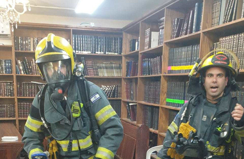 Fire at the Kehilat Hassidim synagogue, Tiberias (photo credit: FIRE AND RESCUE AUTHORITY NORTHERN DIVISION)