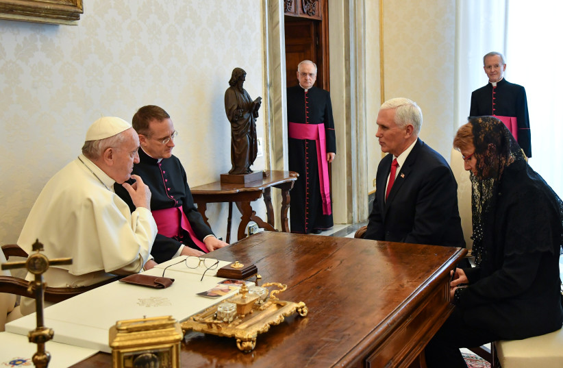 Pope Francis meets Mike Pence (photo credit: REUTERS)