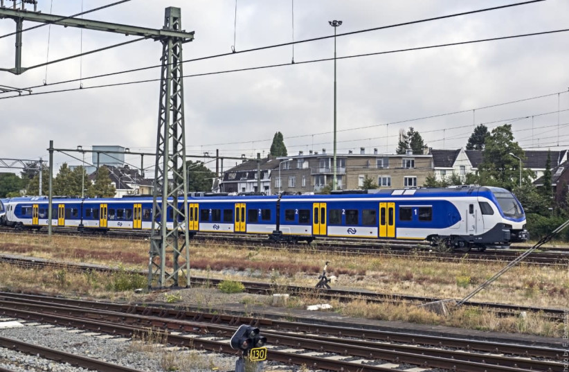 A Nederlandse Spoorwegen train. (photo credit: CREATIVE COMMONS)