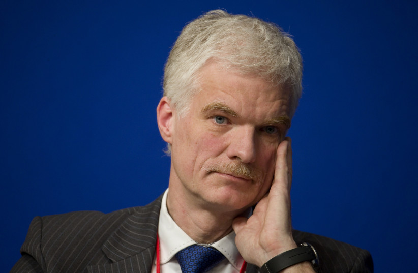 Andreas Schleicher, Director for the Directorate of Education and Skills at the OECD, attends a symposium "Les Entretiens du Tresor" at the Bercy Finance Ministry in Paris January 23, 2015. (photo credit: CHARLES PLATIAU / REUTERS)