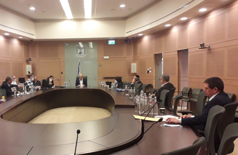 Knesset commitee on coronavirus meets to discuss furher regulations, April 7, 2020 (photo credit: KNESSET SPOKESPERSON'S OFFICE)