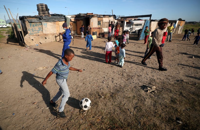 UN agency: Coronavirus epidemic expected to kill 300,000 Africans ...