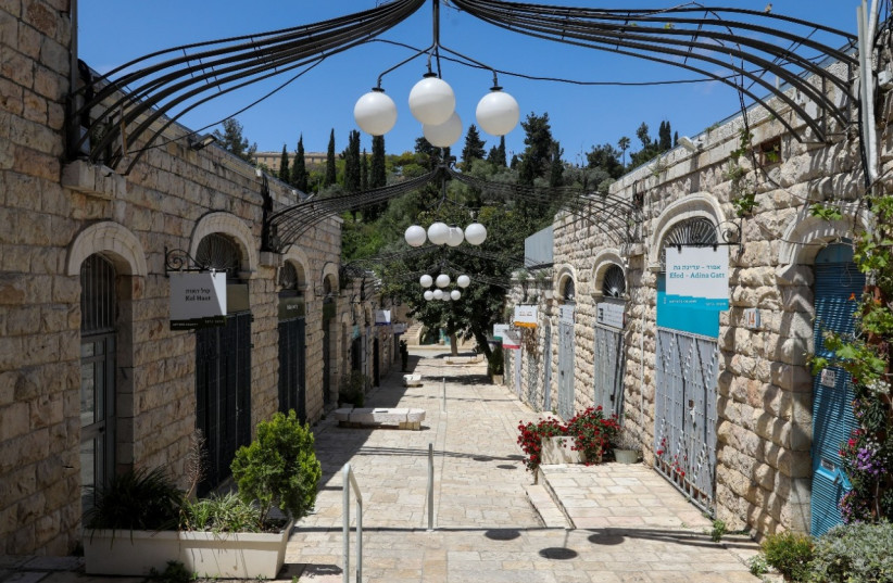 Jerusalem's idyllic Hutzot Hayotzer arts colony, at the foot of the Old City walls, has fallen silent (photo credit: MARC ISRAEL SELLEM/THE JERUSALEM POST)
