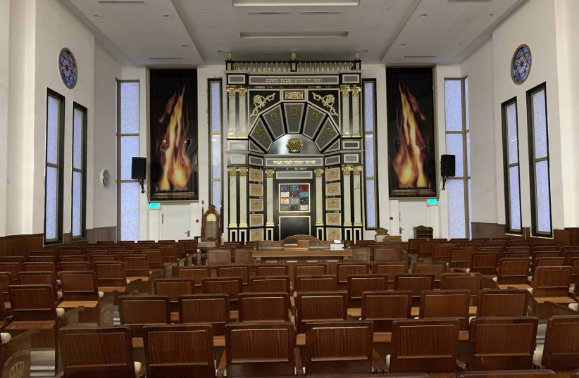 BETH MEIR Synagogue interior. (photo credit: JACOB SOLOMON)