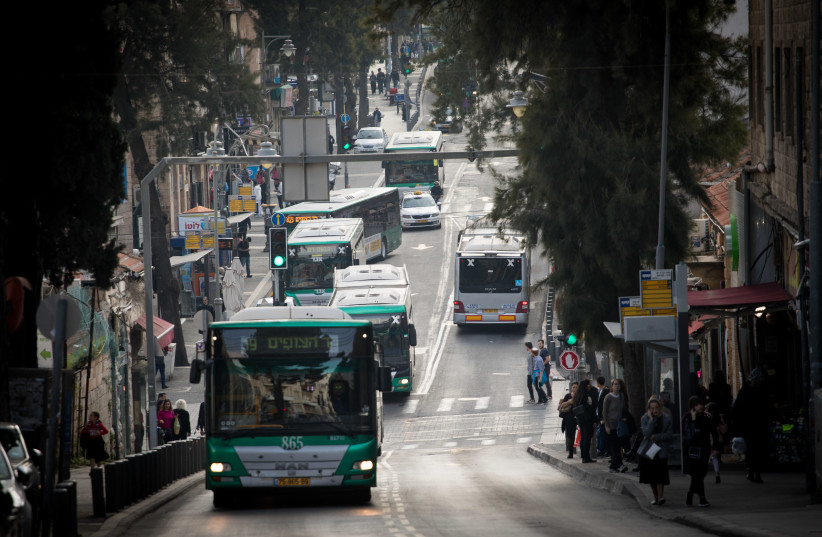 Buses on a Public transport route in Jerusalem on March 16, 2020. (photo credit: YONATAN SINDEL/FLASH90)
