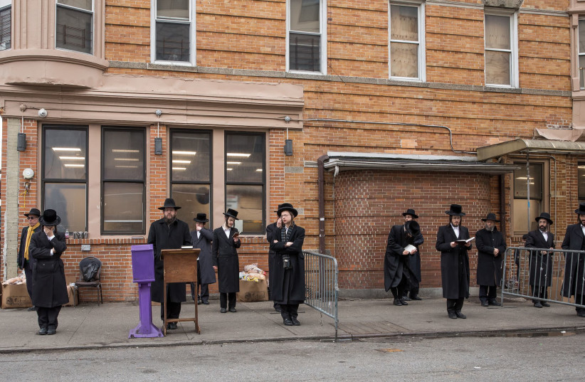 Ultra-Orthodox zip codes have some of New York's worst vaccination rates - The Jerusalem Post