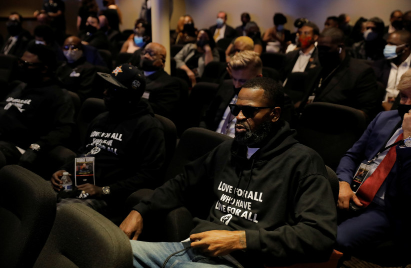 Former NBA player Stephen Jackson attends a memorial service for George Floyd following his death in Minneapolis police custody, in Minneapolis, Minnesota, U.S., June 4, 2020. (photo credit: REUTERS/LUCAS JACKSON)