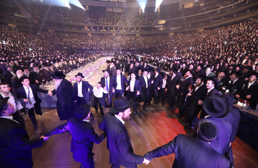 Dirshu celebration on completion of the seven year Daf Yomi cycle in New Jersey in January 2020 (photo credit: YOSSI GOLDBERGER)