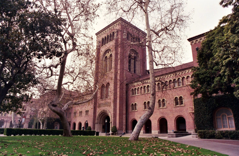 USC Bovard Auditorium (credit: Wikimedia Commons)