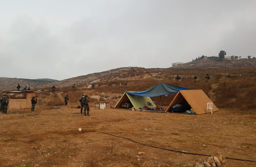 Border Police officers at outpost near Yitzhar, August 12, 2020 (photo credit: POLICE SPOKESPERSON'S UNIT)