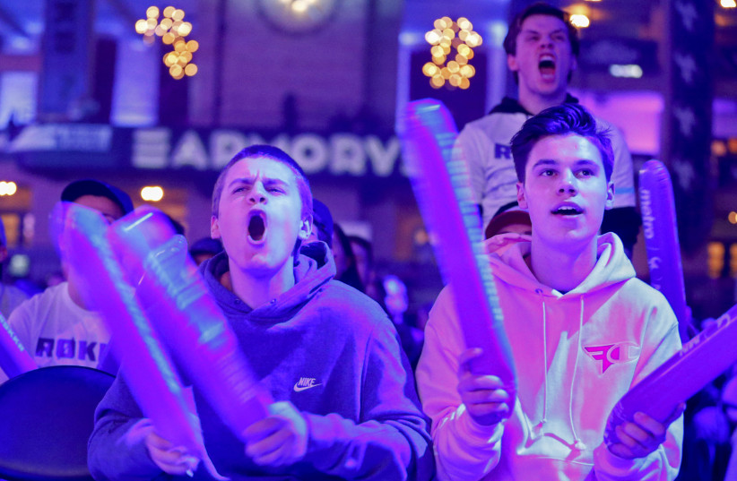Jan 26, 2020; Minneapolis, Minnesota, USA; Fans react as the Minnesota Rokkr battle the Toronto Ultra during the Call of Duty League Launch Weekend at The Armory. (photo credit: BRUCE KLUCKHOHN-USA TODAY SPORTS REUTERS)