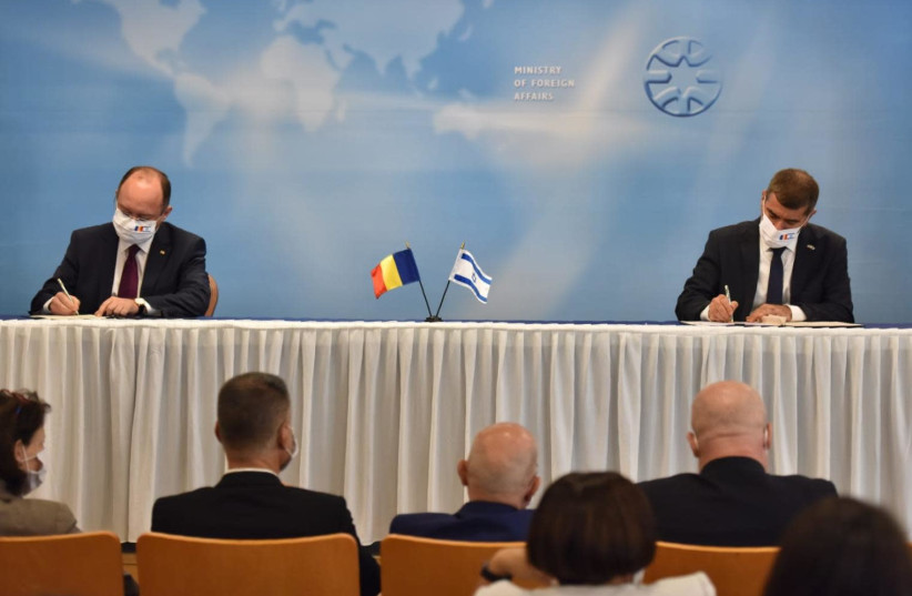 Foreign Minister Gabi Ashkenazi meets his Romanian counterpart Bogdan Aurescu (photo credit: SHLOMI AMSALEM)