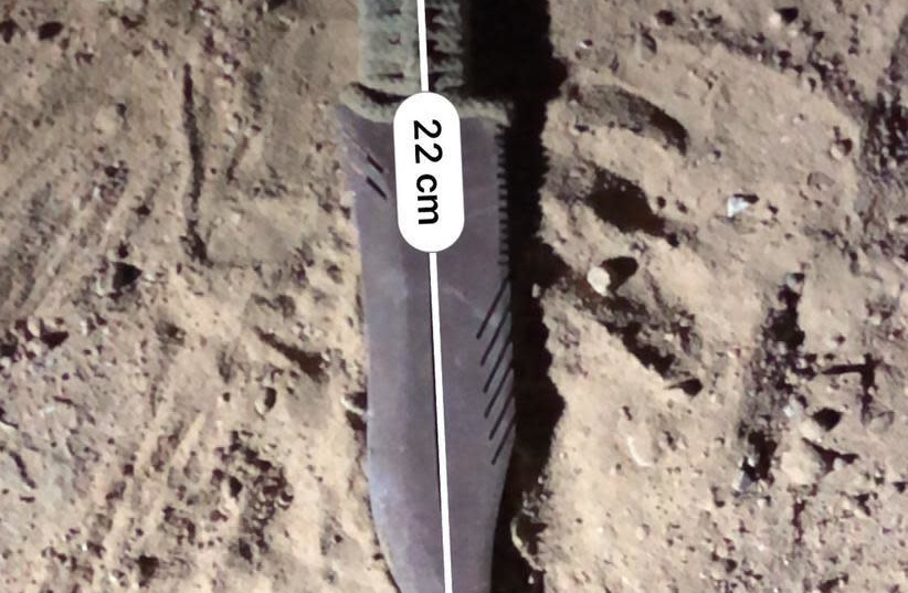 The knife the infiltrator from Gaza held as he was arrested (photo credit: IDF SPOKESMAN’S UNIT)