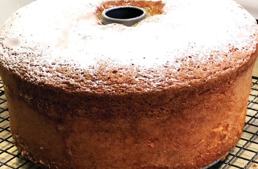 Almond Torte (photo credit: PASCALE PEREZ-RUBIN)